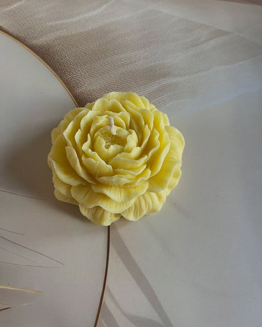 Peony candle