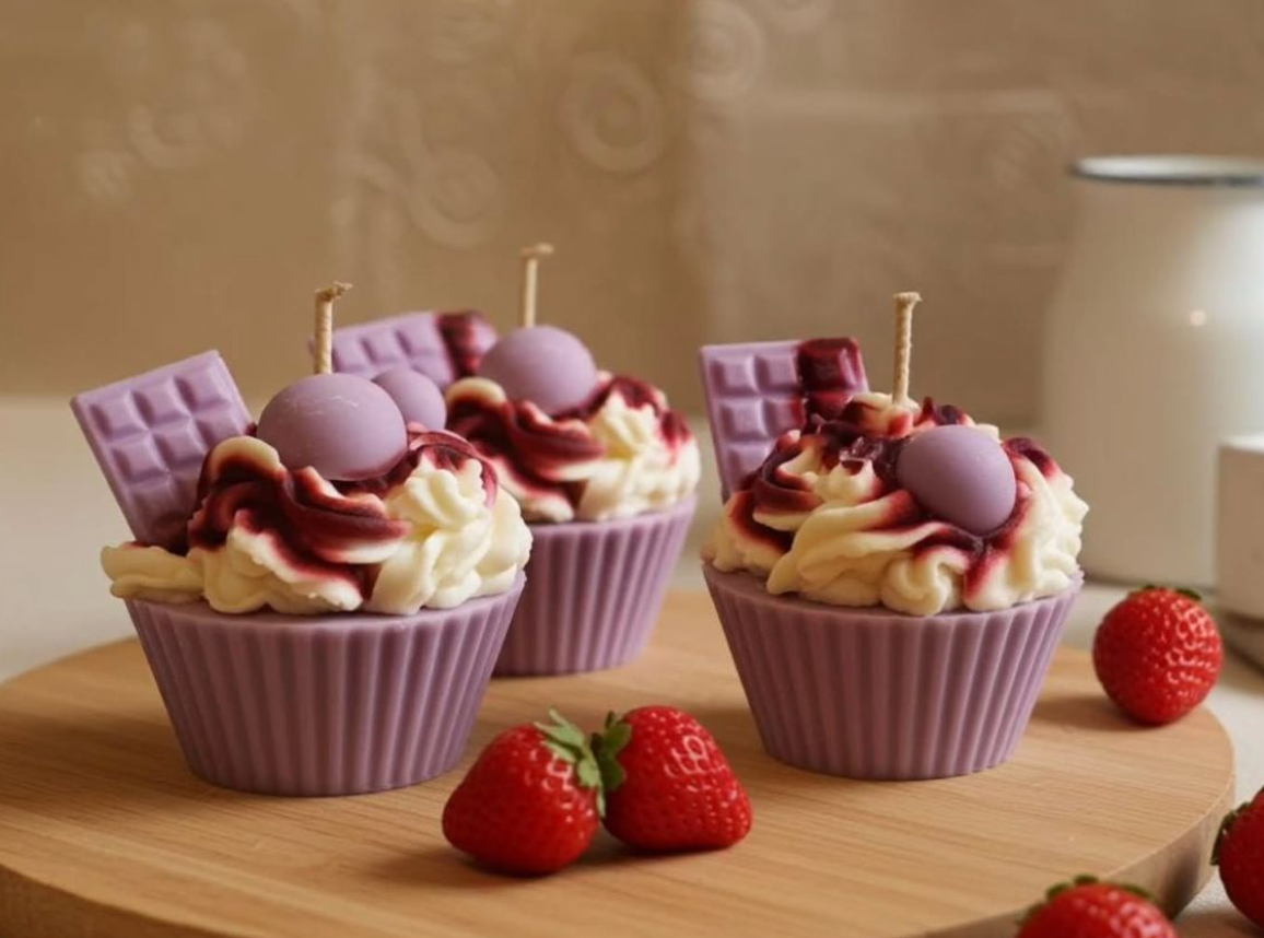 Cupcake Candle